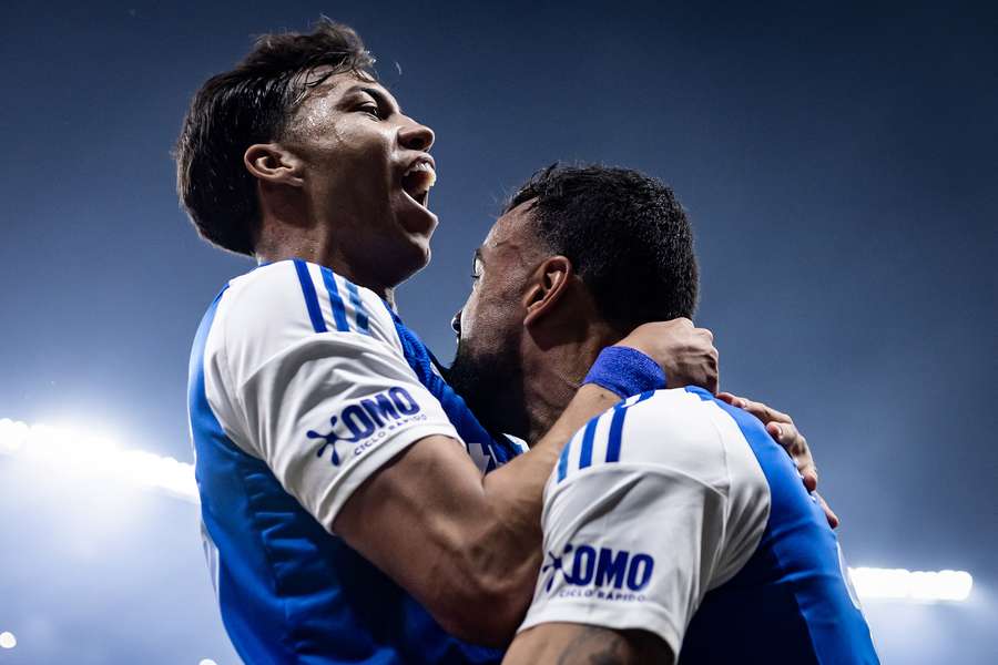 Kaio Jorge e Fabrício Bruno estão pendurados
