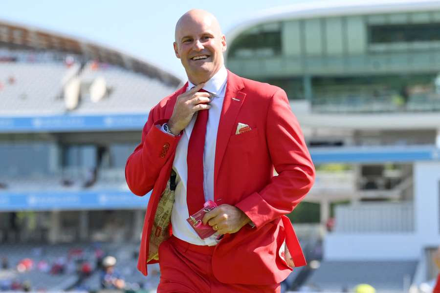Andrew Strauss weighed into the future of English cricket via a social media post. 