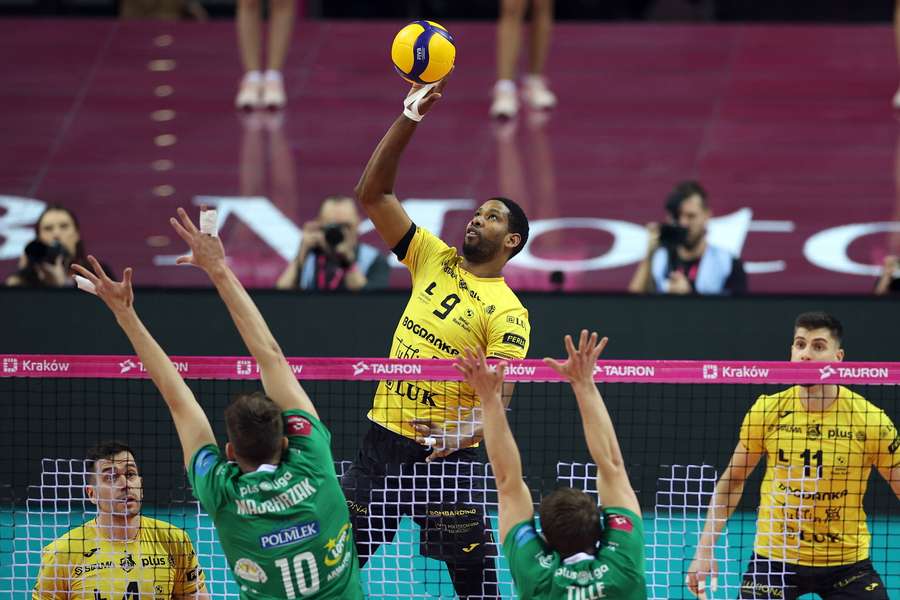 LUK Bogdanka Lublin pierwszym finalistą Pucharu Polski po pięciosetowym thrillerze