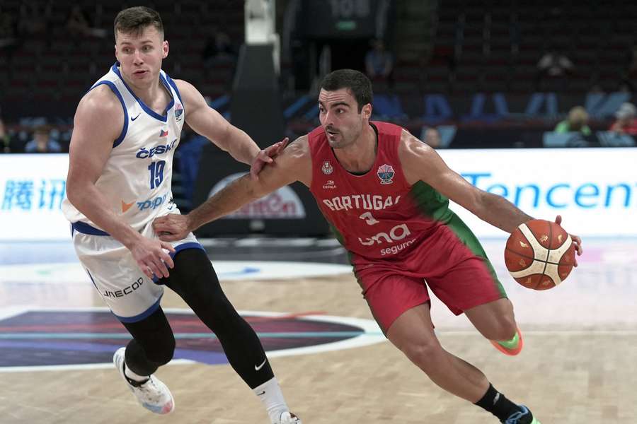 Diogo Ventura frente à República Checa
