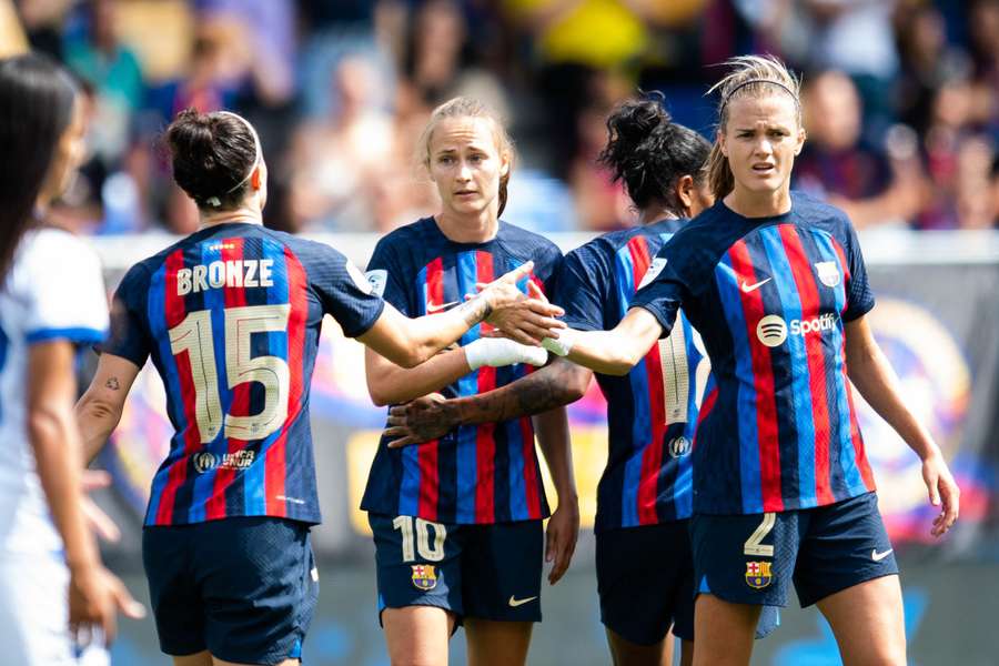 El FC Barcelona femenino disputa un encuentro 