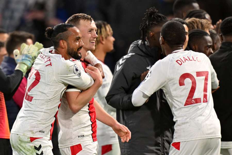 James Ward-Prowse celebrates with teammates after giving Southampton a 1-0 lead