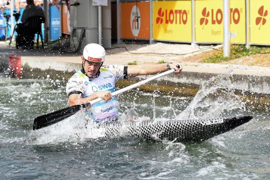 Kanoisté dojeli na MS bez cenného kovu, Heger a Satková skončili v Německu sedmí