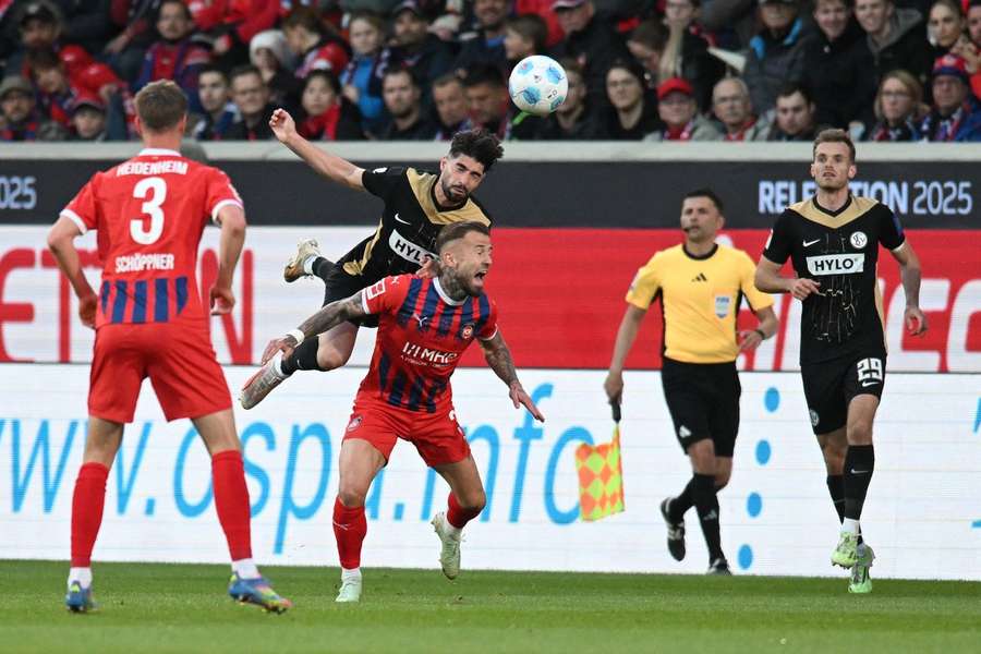 L'Heidenheim ha dovuto reagire per pareggiare lo spareggio nel secondo tempo