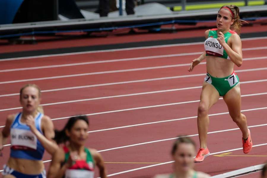 Salomé Afonso concluiu as três voltas e meia à pista romana em 04.06,83 minutos