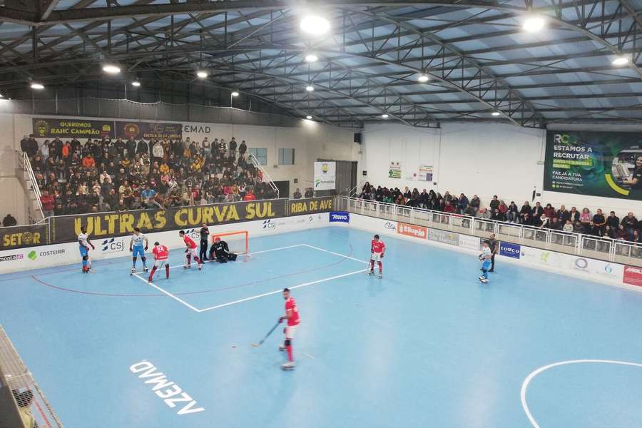 Dia sem surpresas no hóquei em patins com triunfos de Benfica, Sporting e FC Porto