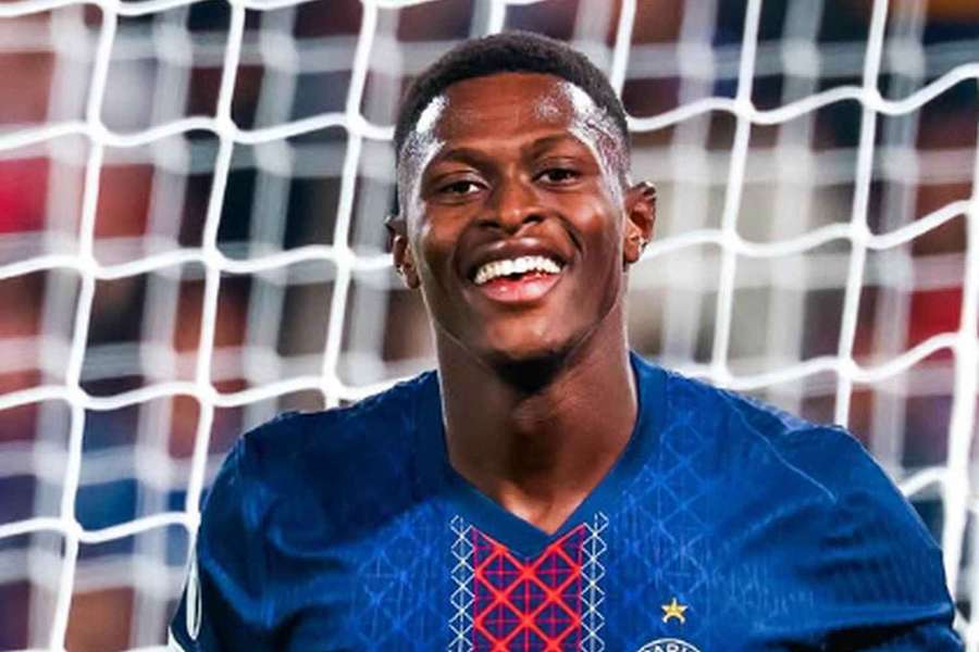 Mendes se považuje za dobrého obránce.