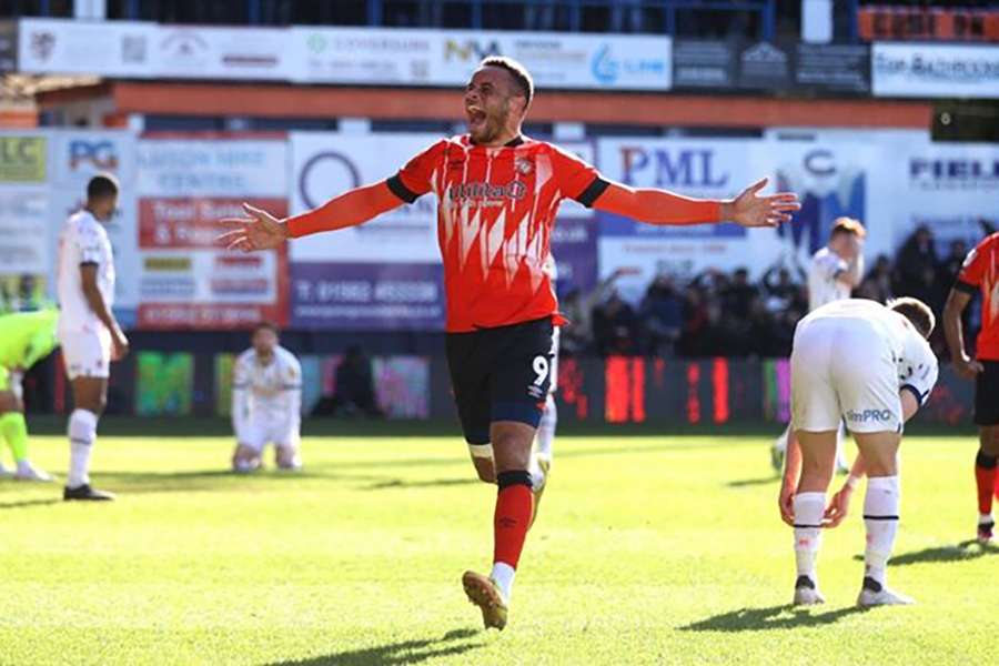 Determined Luton squeeze past Blackpool to boost promotion hopes