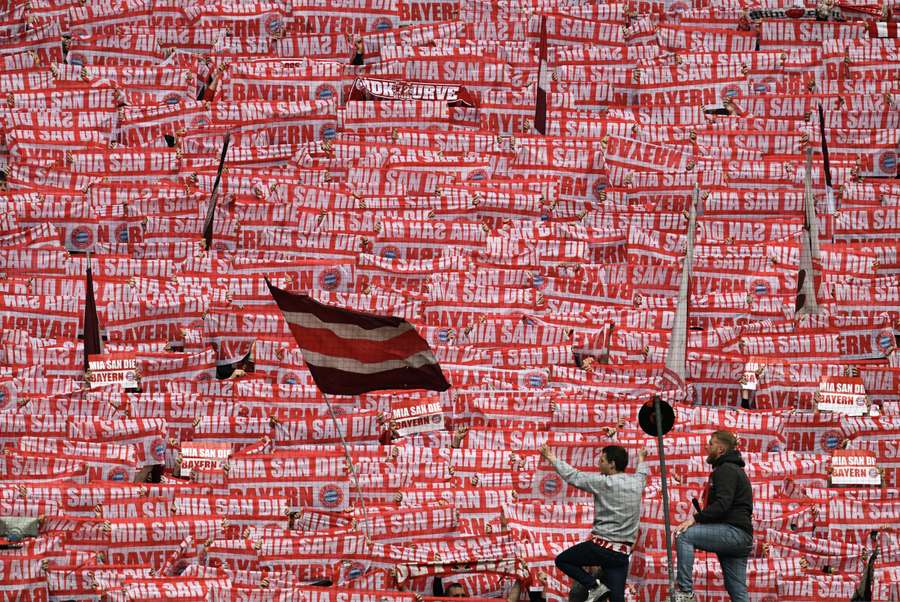 Das neue Trikot dürfte bei den Fans des FC Bayern gut ankommen