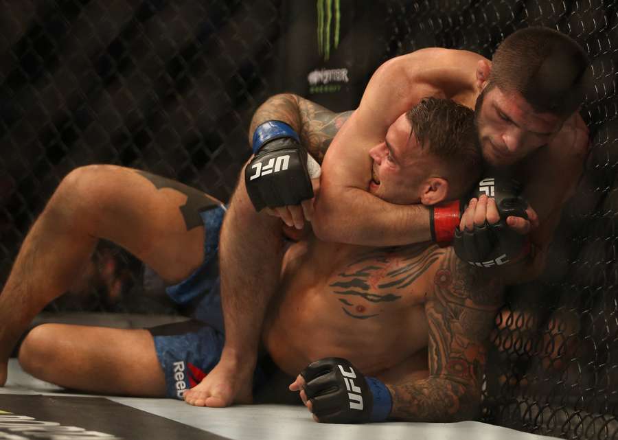 Khabib Nurmagomedov contra Dustin Poirier