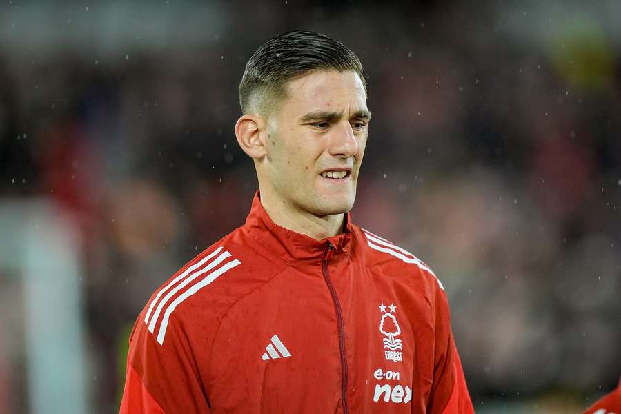 Nottingham Forest 'not convinced' by Lorenzo Lucca as buy option decision looms Nottingham Forest 'not convinced' by Lorenzo Lucca as buy option decision looms