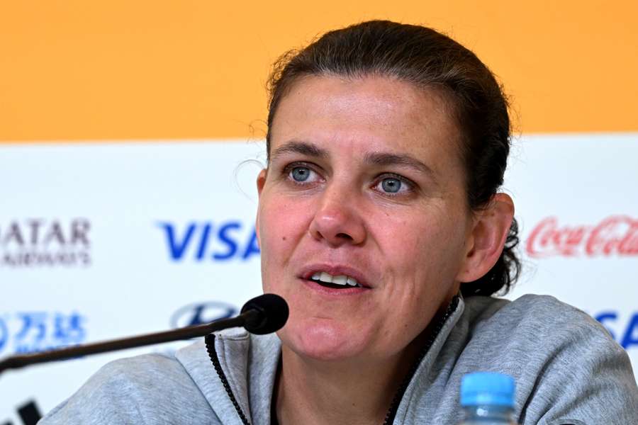 Christine Sinclair tijdens de persconferentie 