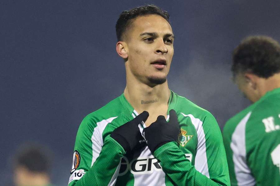 Antony marcou em Dinamo Zagreb 1x3 Betis Antony marcou em Dinamo Zagreb 1x3 Betis