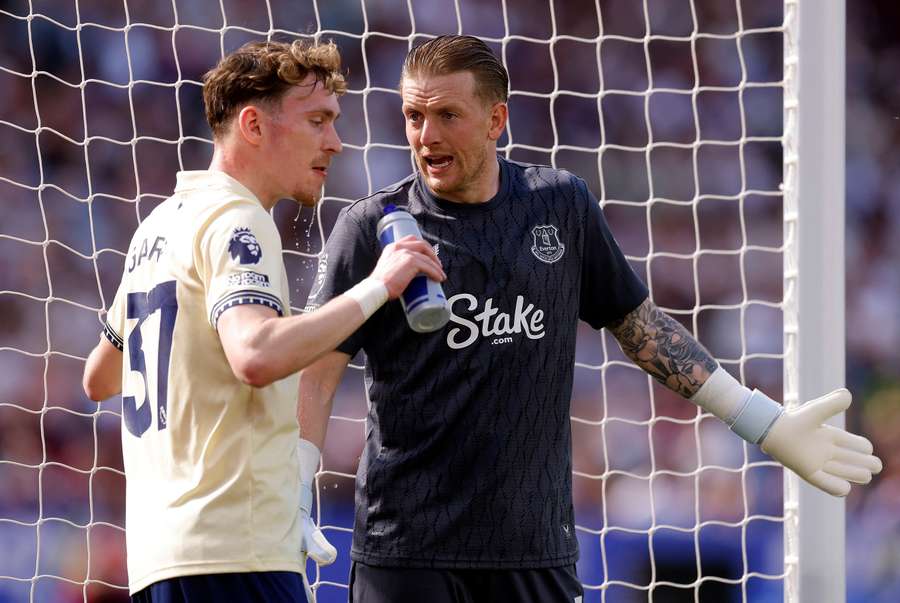 Ball insists Pickford weakness hurting Everton Euro hopes