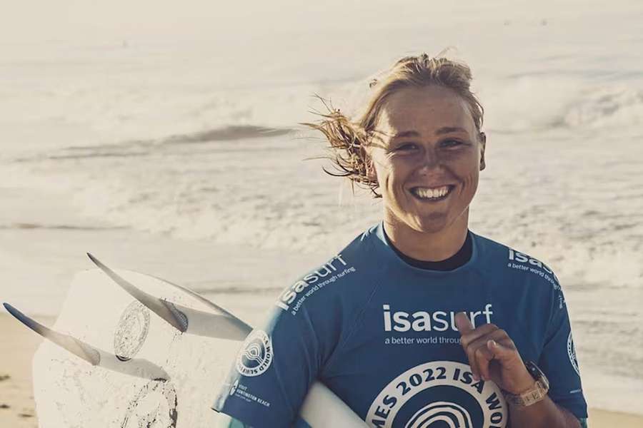 Yolanda Hopkins, surfista portuguesa