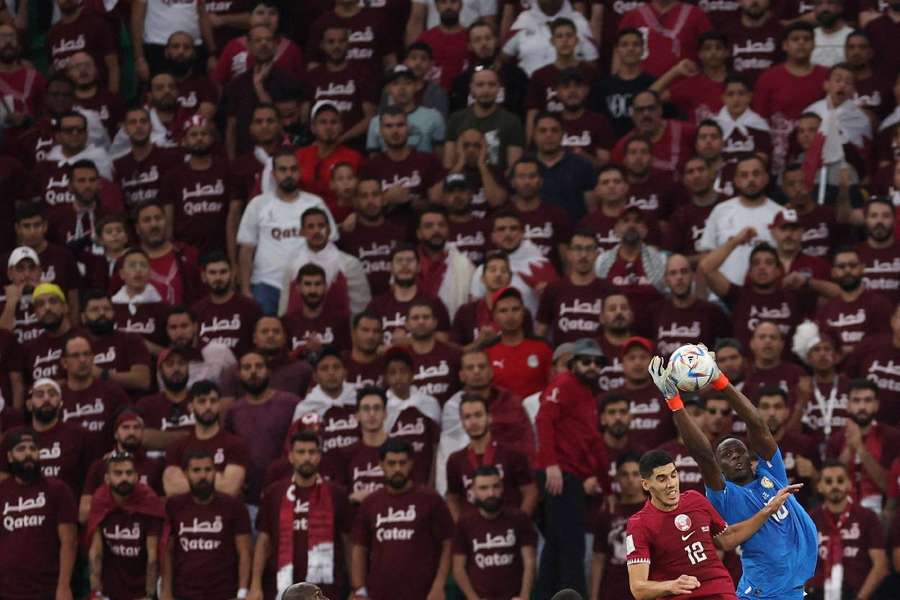Qatar fans lambast team after second World Cup defeat and Ecuador draw knocks them out