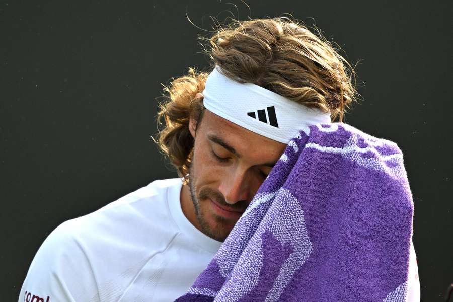 Stefanos Tsitsipas is in de tweede ronde uitgeschakeld op Wimbledon