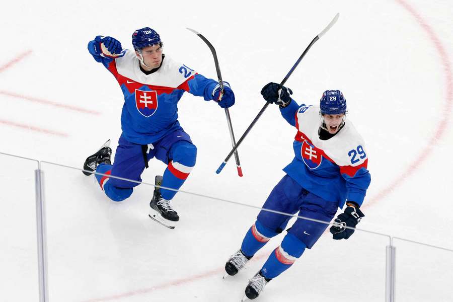 Slovensko na úvod hokejového olympijského turnaje nečekaně porazilo Finsko.