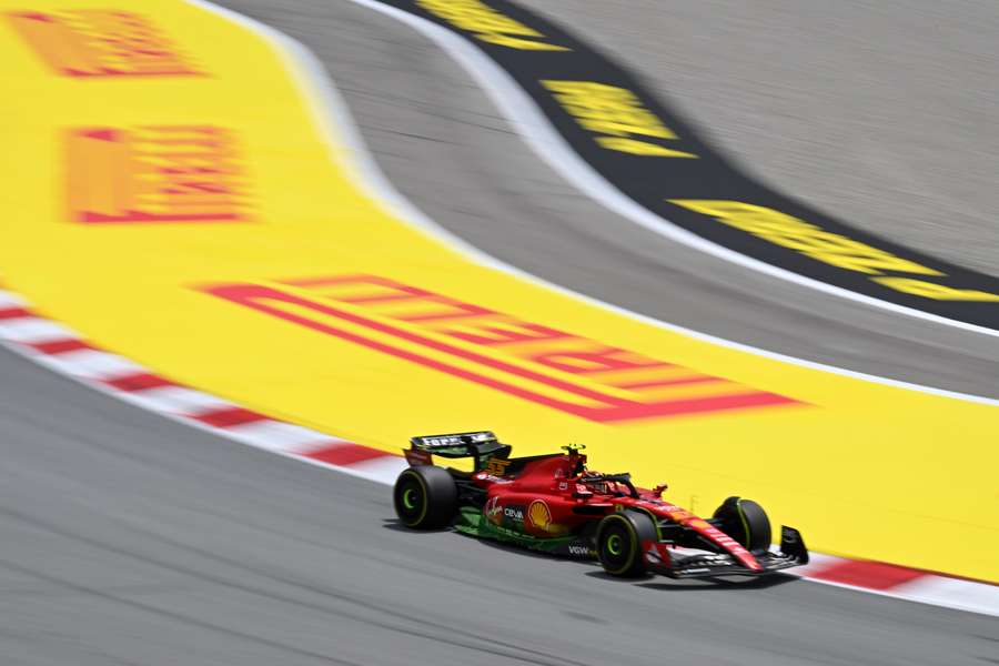 Carlos Sainz, satisfecho con lo probado en su Ferrari en los Libres
