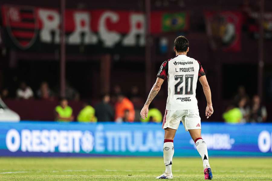 Paquetá também não jogou bem na Argentina Paquetá também não jogou bem na Argentina