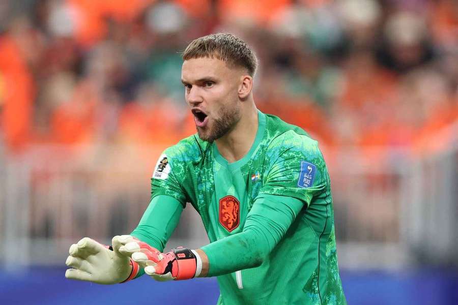 Brankář Brightonu a nizozemské reprezentace Bart Verbruggen