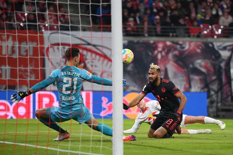 Bundesliga se znovu rozjela remízou, lídr z Mnichova veze z Lipska jenom bod
