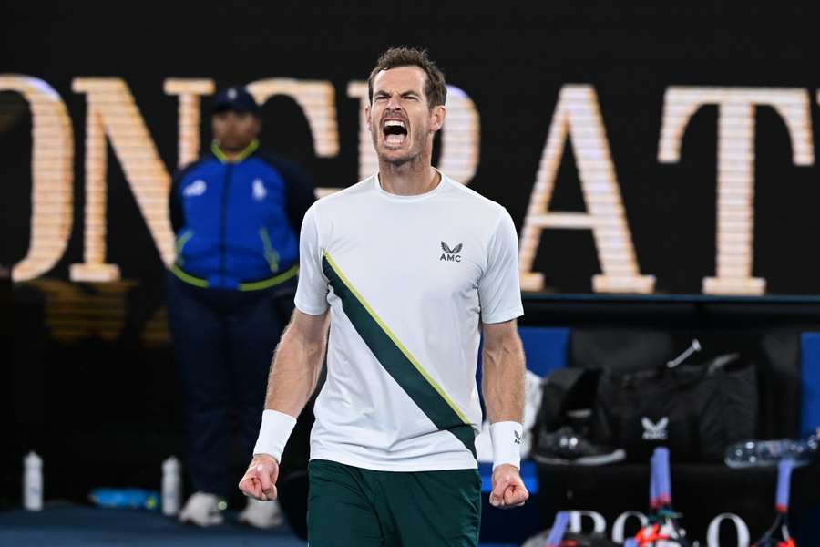 Andy Murray winst voor de 11e keer een wedstrijd na een 2-0 achterstand in sets