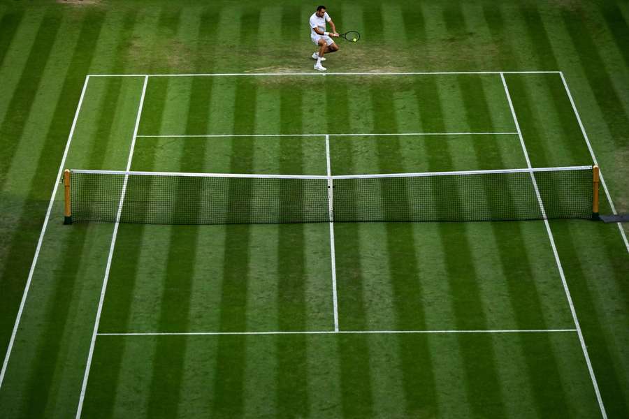 Tenis Flash: Majchrzak walczy o najlepszy wynik w Wielkim Szlemie w karierze