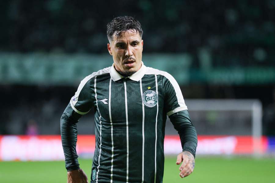 Josué é o segundo jogador com mais passes para gol na atual edição do Brasileirão — são sete assistências