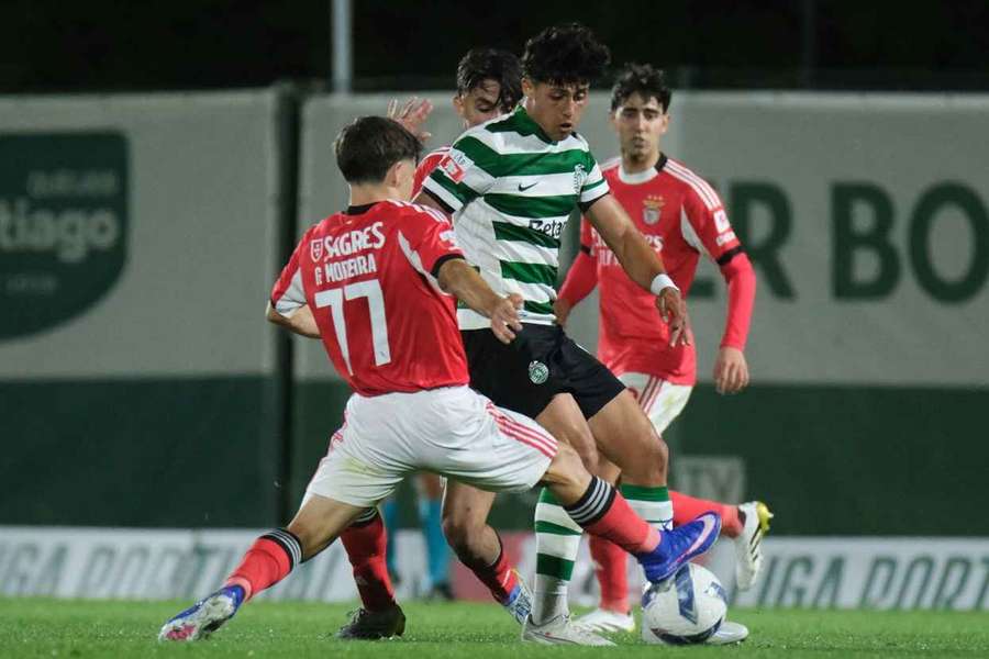 Jogo intenso em Alcochete