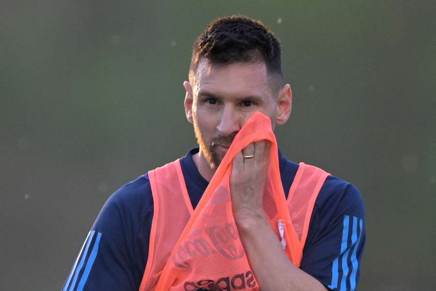 Messi estará disponible contra Paraguay.