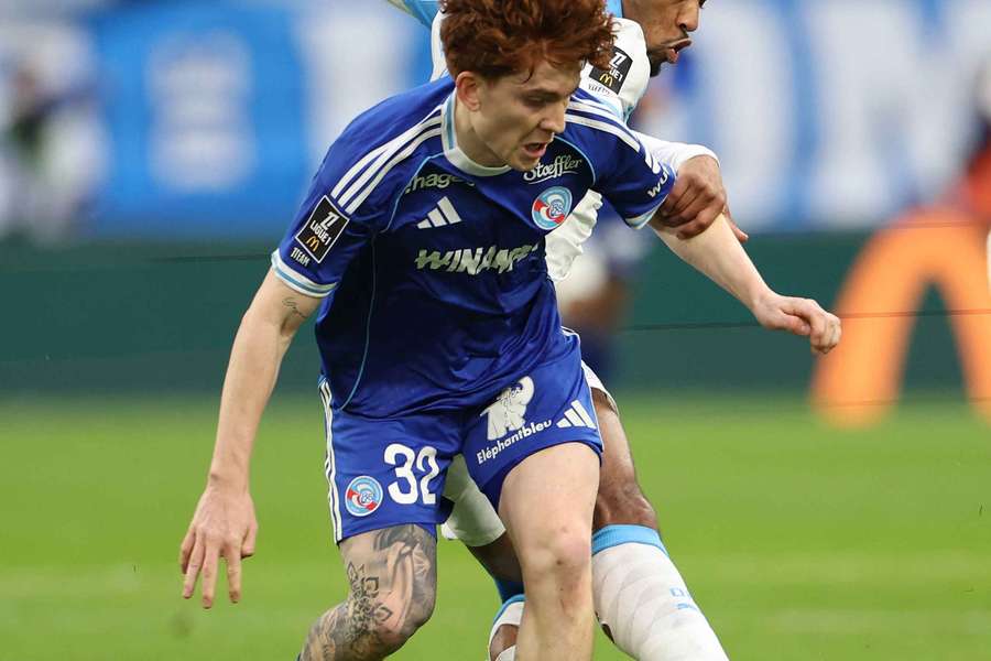 Valentin Barco, médio do Estrasburgo Valentin Barco, médio do Estrasburgo