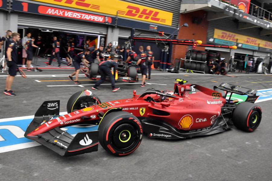 Carlos Sainz will be joined on the front row by Sergio Perez