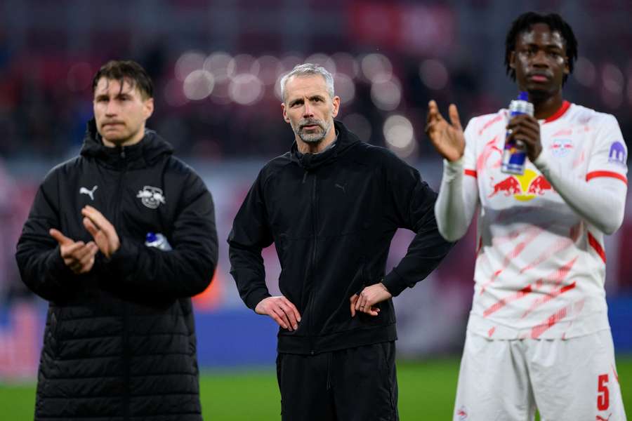 Marco Rose (M.) war nach dem Schlusspfiff sichtlich unzufrieden
