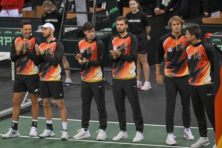 Von links nach rechts das deutsche Team im Februar: Andreas Mies, Tim Pütz, Daniel Altmaier , Oscar Otte, Alexander Zverev und Michael Kohlmann