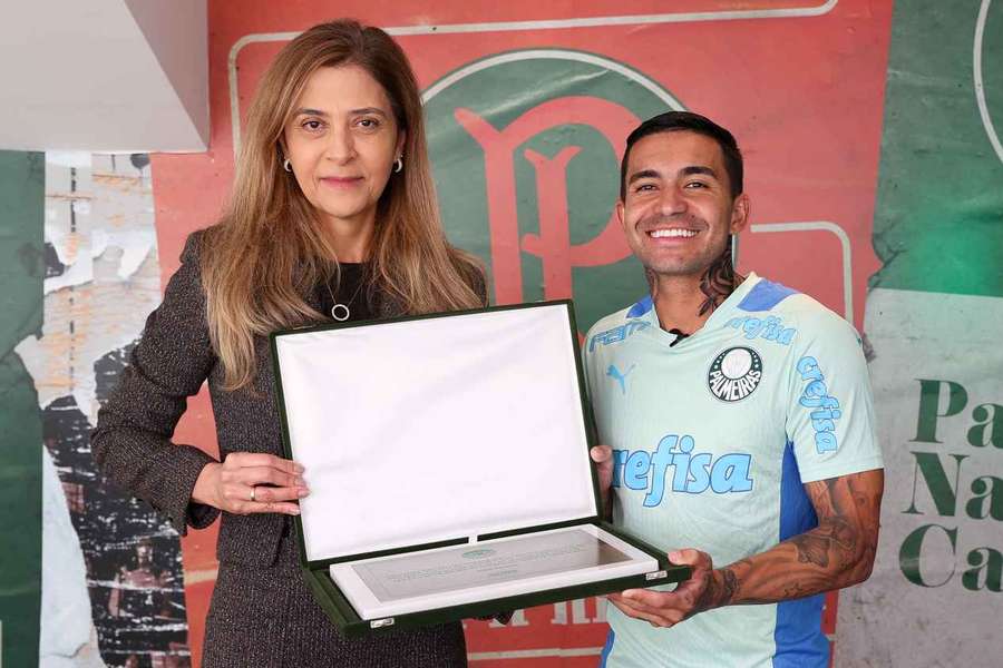 Dudu atacou Leila Pereira em texto no Instagram