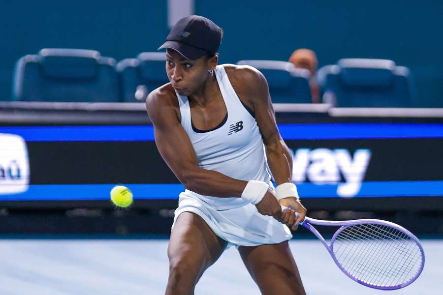 Coco Gauffová si v semifinále zahraje s Karolínou Muchovou.