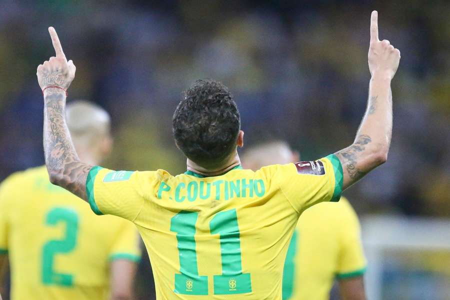 Firmino, Coutinho, Alves - Semnele de întrebare pentru Brazilia înaintea Cupei Mondiale