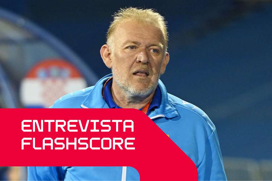 Robert Prosinecki a dar indicações como treinador