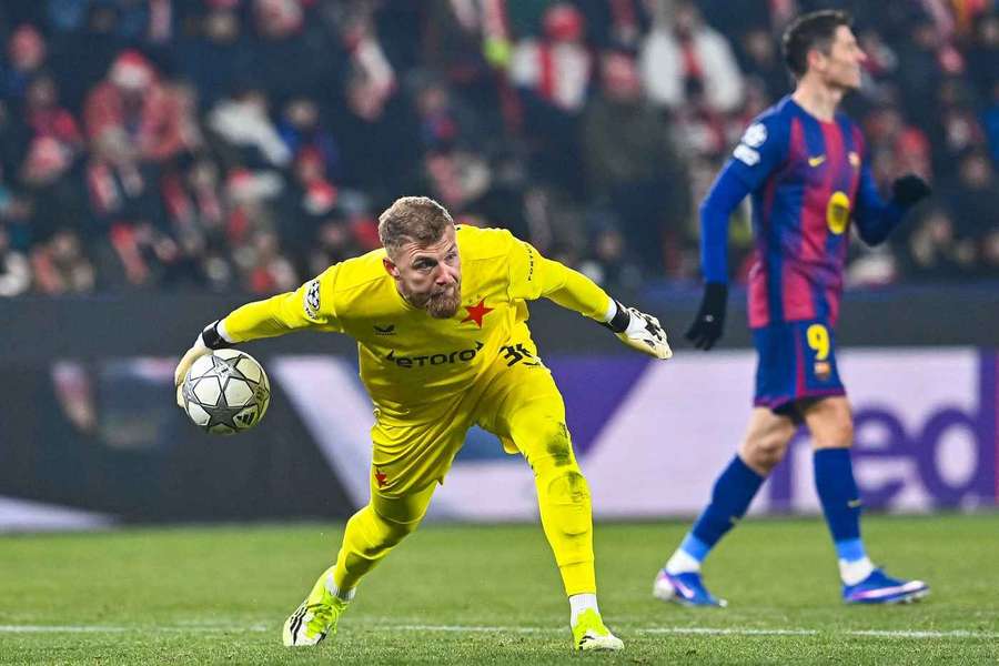 Jindřich Staněk si za Slavii zachytal i proti Barceloně.