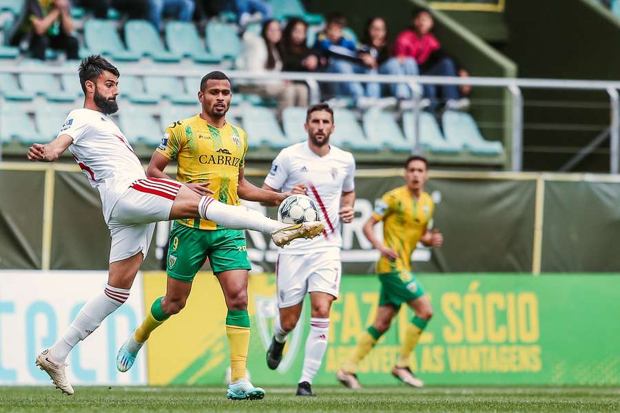 Tondela vence Vilafranquense e sobe ao nono lugar da Liga 2 (1-0)