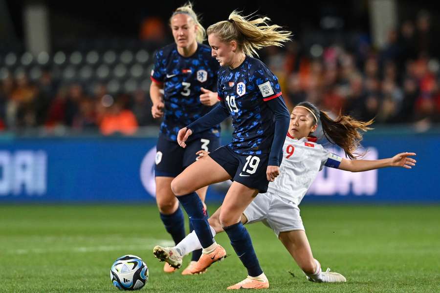 Kaptein in actie namens Oranje in haar WK-debuut