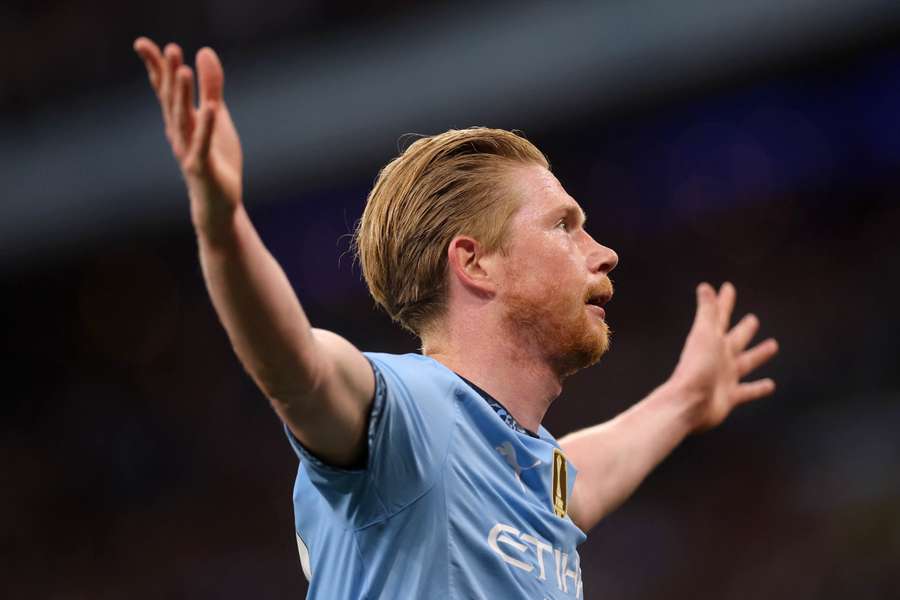 De Bruyne comemora gol marcado na vitória do City