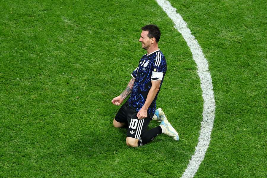 Messi pode conquistar seu bimundial Messi pode conquistar seu bimundial