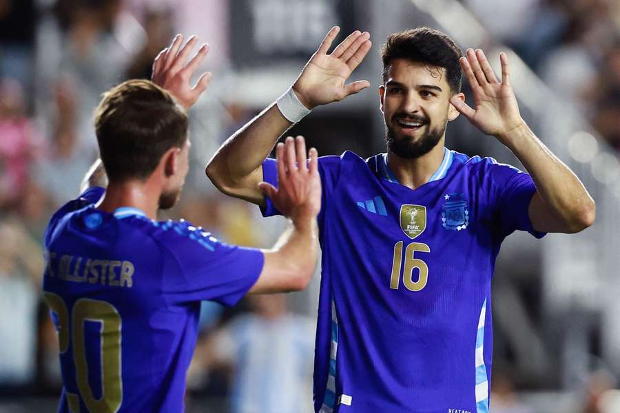 Flaco López foi convocado pela terceira vez para defender a seleção argentina Flaco López foi convocado pela terceira vez para defender a seleção argentina