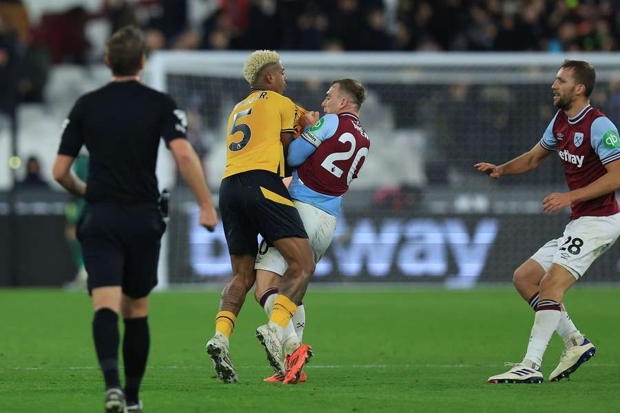 Lemina and Bowen were involved in a bust-up