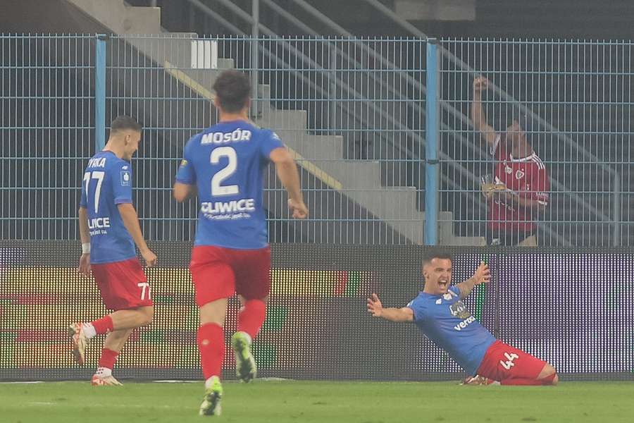 Piast Gliwice zamęczył Widzew, znów gol w doliczonym czasie