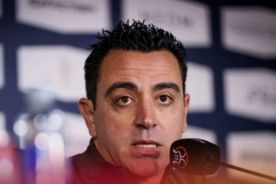 Xavi na conferência de imprensa de antevisão ao jog com o Osasuna