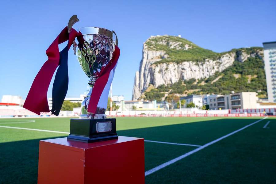 Gibraltar regressa a casa