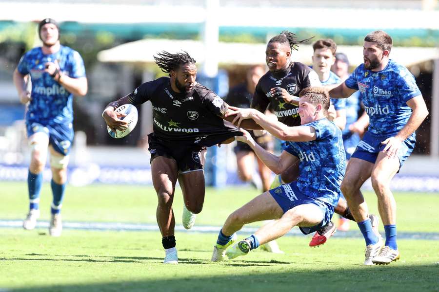 Jurenzo Julius looms as one of the Sharks' biggest try scoring threats on Tuesday after his URC hat-trick against Bennetton. Jurenzo Julius looms as one of the Sharks' biggest try scoring threats on Tuesday after his URC hat-trick against Bennetton.